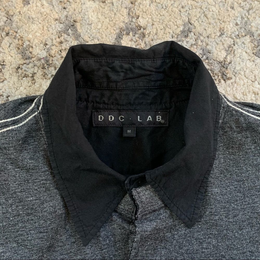 Ddc Lab Gray Black Button Medium - image 3